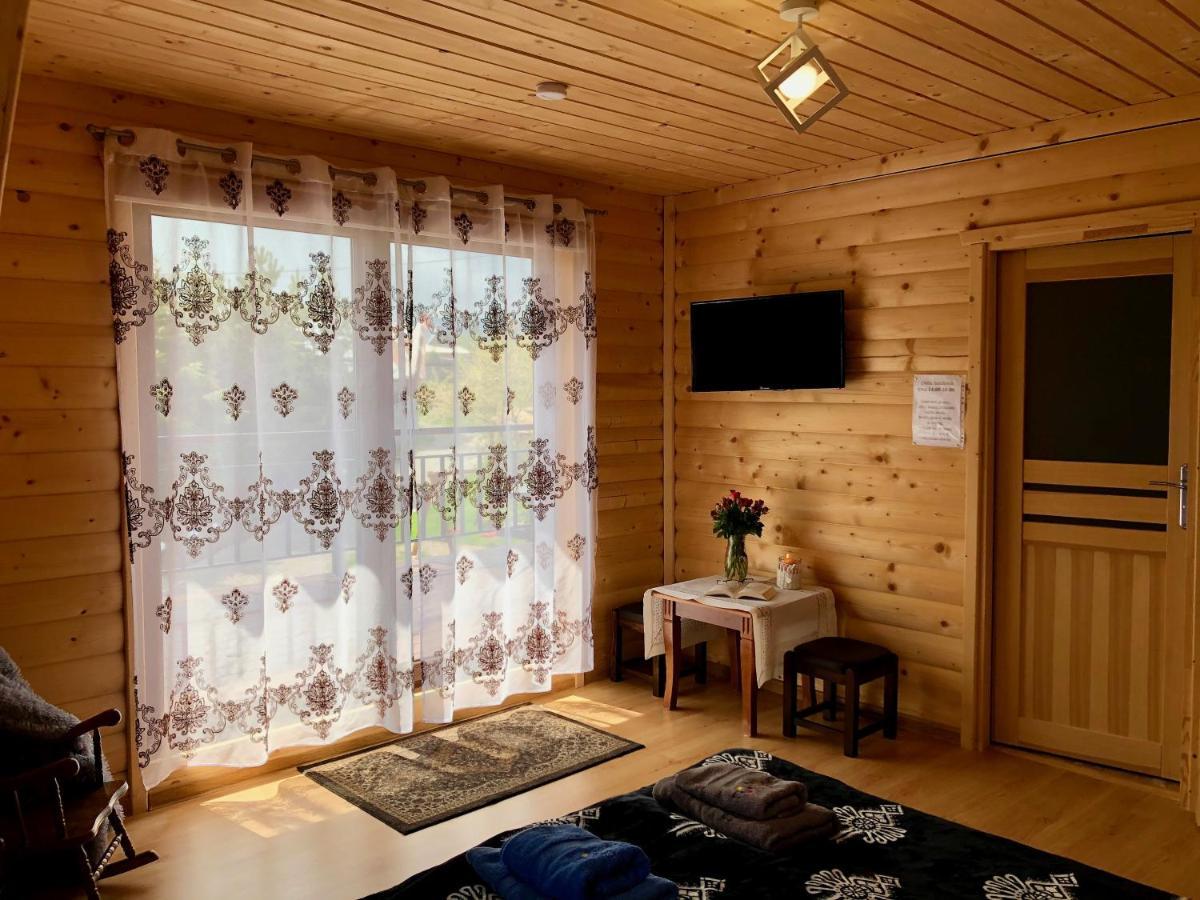 Domek Koniec Swiata Dzianisz Exterior foto